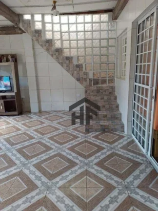 Imagem Casa de 2 andares, com 5 quartos sendo 2 suítes e área para eventos, localizada em Artur Lundgren I, Paulista - PE. À Venda.