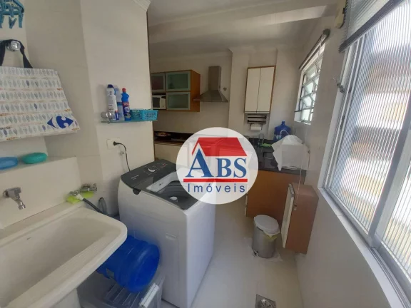 Imagem Apartamento com 3 dormitórios à venda, 100m² por R$ 700.000 - Gonzaga - Santos/SP Um por andar