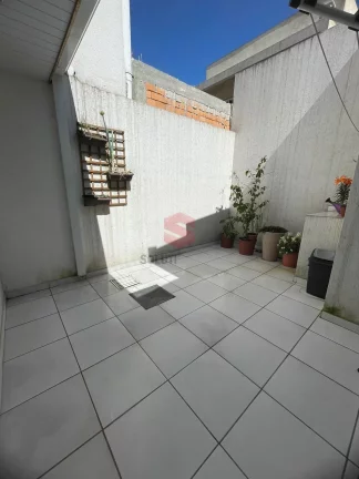 Imagem Casa em condomínio, 02 quartos, mobiliada à venda, em Campo Largo/PR