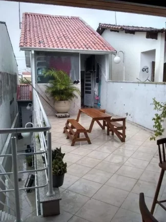 Imagem Sobrado com 3 dormitórios à venda, 189 m² por R$ 790.000,00 - Vila Figueira - Suzano/SP