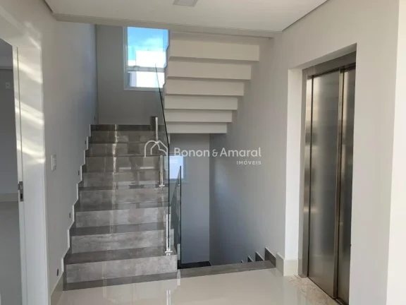 Imagem Casa em condomínio, com 376 m² e 4 dormitórios