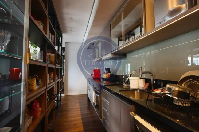Imagem Imperdível apartamento à venda na Vila Nova Conceição, São Paulo-SP: 2 quartos, 2 suítes, 2 salas, 3 banheiros, 2 vagas, 182m².