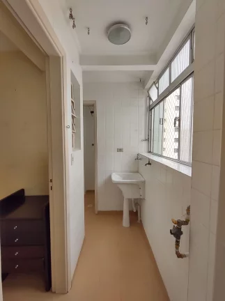 Imagem Apartamento em Perdizes, 69 m2, 2 Dormitórios 2 banheiros, área de serviço com quarto de serviço, 1 Vaga de Garagem. Próxima a futura Estação Metrô Perdizes.