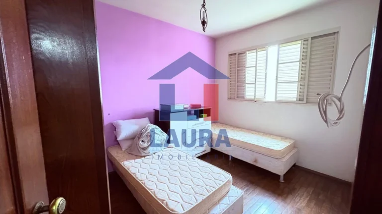 Imagem CASA RESIDENCIAL em PARÁ DE MINAS - MG, CENTRO