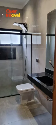 Imagem Casa de luxo em condomínio: 3 suítes, 4 vagas na cidade de Ribeirão Preto-SP, Jardim Valencia - 186m².