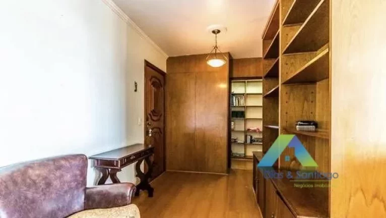 Imagem Lindo apartamento em área nobre, 3 dormitórios sendo 1 suíte, excelente localização. Venha conhecer!