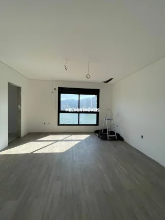 Imagem Casa Alto Padrão à Venda com 04 Suítes e Linda Vista Mar localizado em Itapema - SC