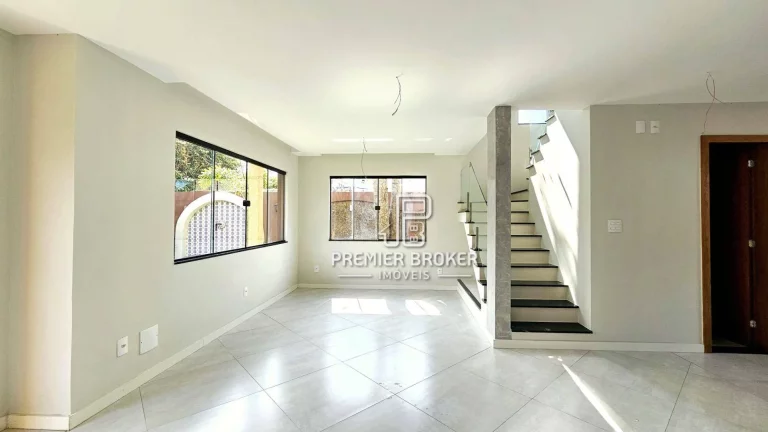 Imagem Casa à venda, 116 m² por R$ 690.900,00 - Nossa Senhora de Fátima - Teresópolis/RJ