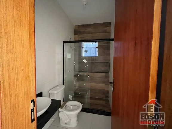 Imagem Casa 2 Quartos, 1 Suíte, Piscina, Churrasqueira no Jardim Atlântico Central