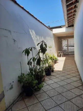 Imagem Casa com 3 dormitórios à venda, 107 m² por R$ 380.000,00 - Vila Varela - Poá/SP