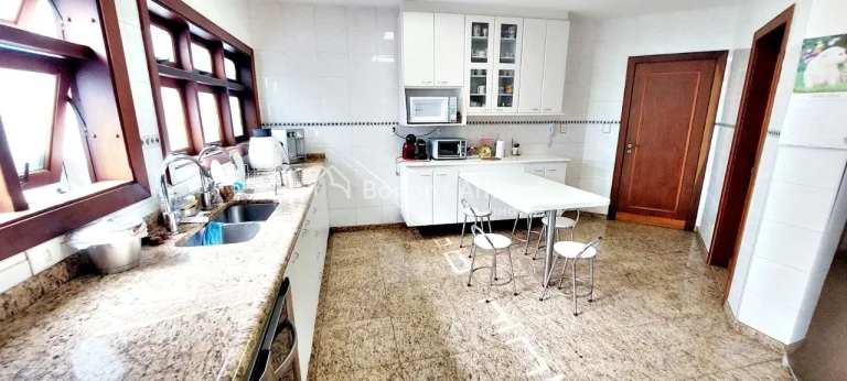 Imagem Casa Térrea a Venda, Linda, Charmosa e Aconchegante, Rica em Armários, Condomínio Fechado, Bairro...