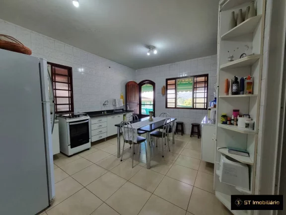 Imagem Chácara à venda com ótima localização em Atibaia - R$800.000!