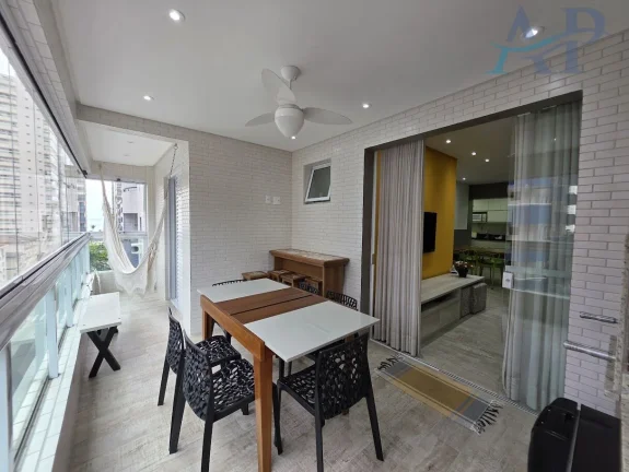 Imagem Apartamento no Canto do Forte em Praia Grande Próximo a Praia