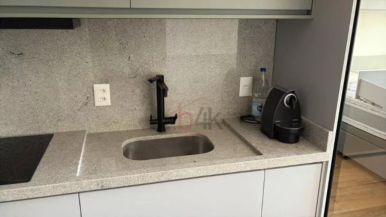 Imagem Studio novo com varanda para locação no Brooklin