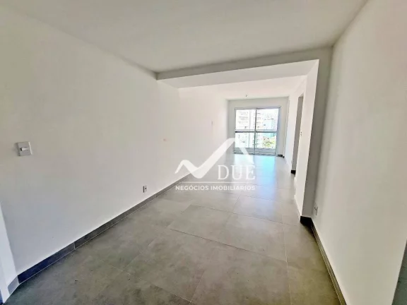 Imagem Apartamento com 2 dormitórios à venda, 66 m² por R$ 580.000,00 - Marapé - Santos/SP