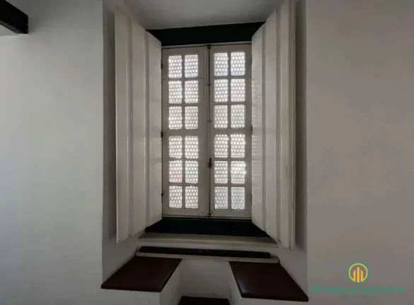 Imagem CASARÃO COMERCIAL - Centro Histórico Santana de Parnaíba (fachada tombada)