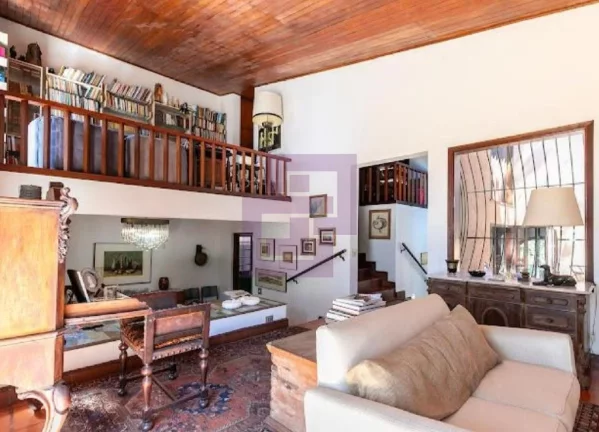 Imagem Casa Charmosa a venda em rua fechada com vista para o Joquei