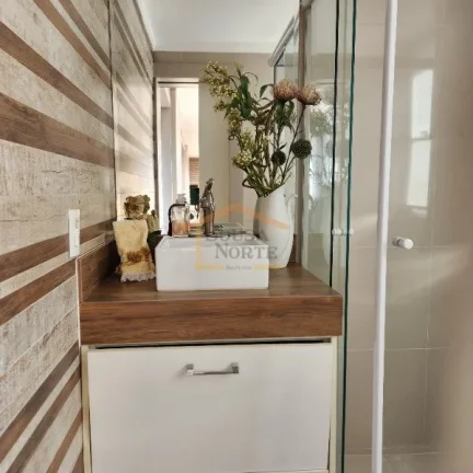 Imagem Apartamento 200m², 3 dormitórios, sendo 3 suites, além de salas de estar, jantar e TV, ampla vara...