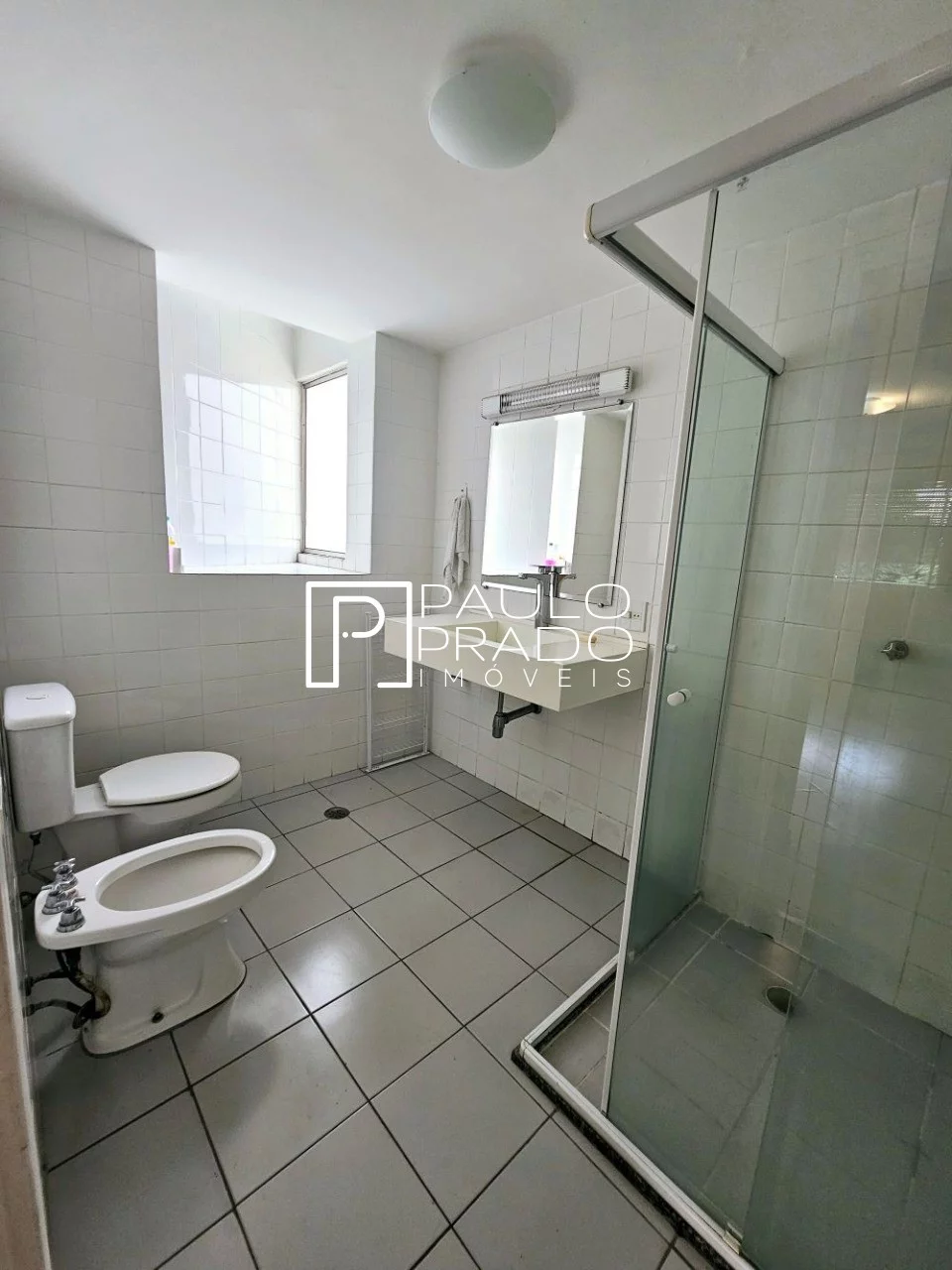 Imagem Apartamento para locação ou venda no Itaim Bibi, próximo do Parque do Ibirapuera, localização privilegiada na região mais nobre de SP