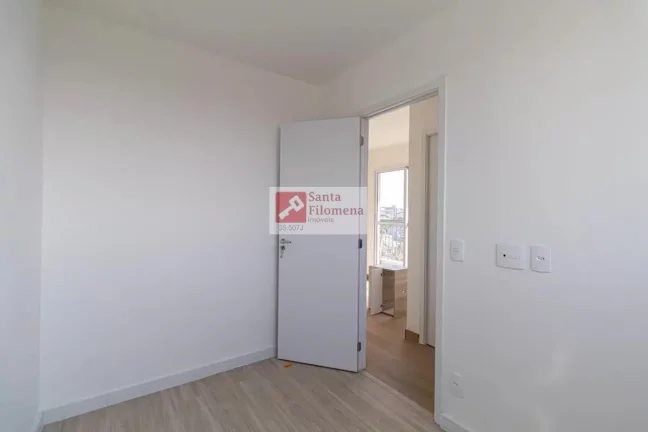 Imagem Apartamento para Venda em São Paulo, Alves Dias, 2 dormitórios, 1 banheiro, 2 vagas