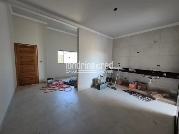 Imagem Casa Geminada na Zona Norte de Londrina – 2 Quartos, Banheiro Social, 80m² Construídos em Terreno de 125m², 1 Vaga de Garagem!