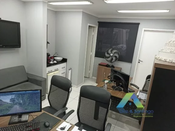 Imagem Galpão à venda, 700 m² por R$ 2.199.900,00 - Vila Moraes - São Paulo/SP