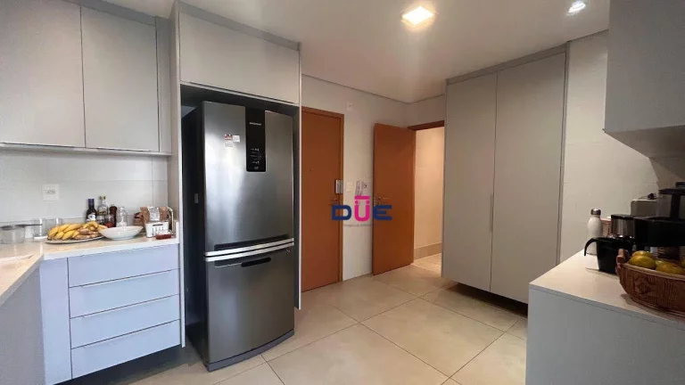 Imagem Apartamento com 3 dormitórios à venda, 134 m² por R$ 2.750.000 - Boqueirão - Santos/SP