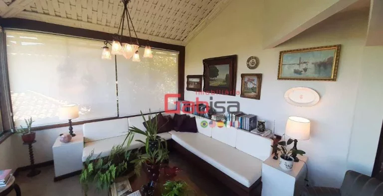 Imagem Casa com 4 dormitórios à venda, 201 m² por R$ 2.300.000,00 - Praia João Fernandes - Armação dos Búzios/RJ