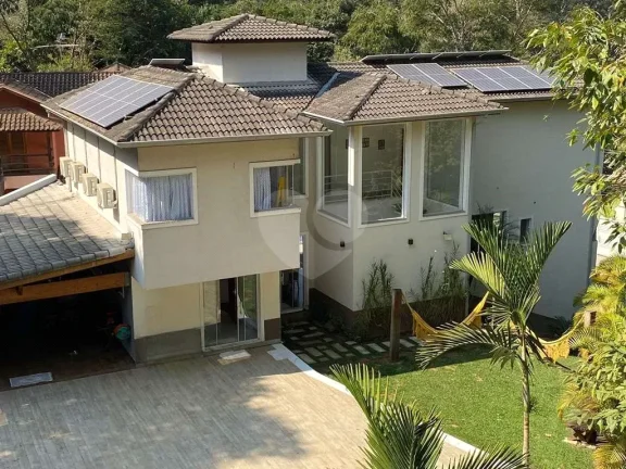 Imagem Casa à venda com 4 quartos, sendo 3 suítes, no condomínio Vilarejo, Carapicuíba - SP