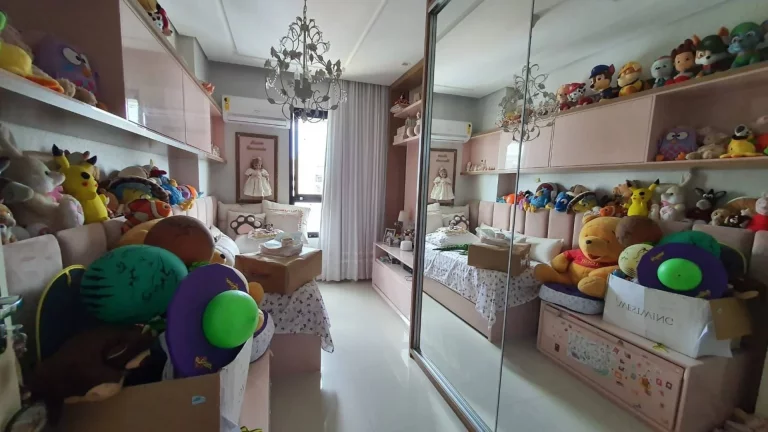 Imagem Apartamento à venda no Condomínio Vitória Tower - 2/4, 105m², 13º andar, 2 vagas de garagem!