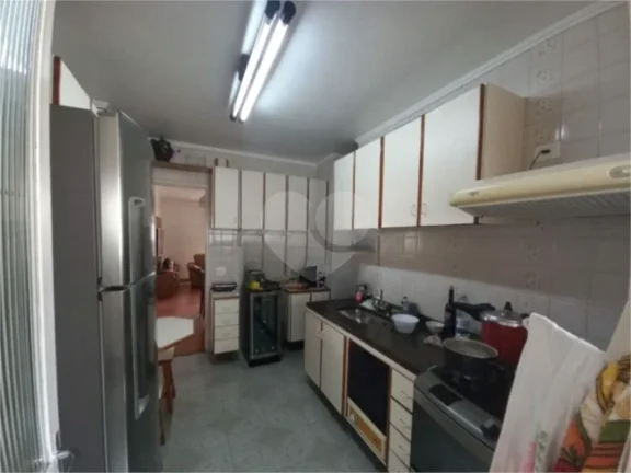 Imagem Apartamento à venda com 3 quartos, sendo 1 suíte, no condomínio Edifício Vermont, São Paulo - SP