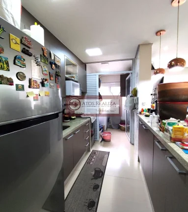 Imagem Vendo Oportunidade na Vila do Castelo. Apartamento de 72m2, com 3 Dormitirios com planejados, sendo 1 Suíte com planejados, Sacada, Cozinha com planejados vaga de garagem fixa e coberta, condomínio com lazer completo, Infraestrutura de um clube. Valor em 