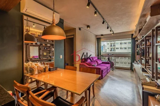 Imagem Apartamento Mobiliado com 2 quartos Brooklin Novo.