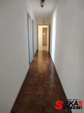 Imagem Imperdível casa para venda em São Paulo-SP, Bairro Piqueri: 4 quartos, 2 banheiros, 3 vagas de garagem, 184,00 m² de área.