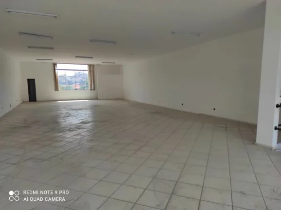 Imagem Pavilhão/Galpão Salão Comercial