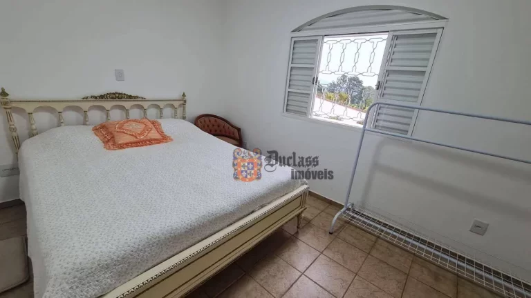 Imagem Chácara com 3 dormitórios à venda, 800 m² por R$ 950.000,00 - Vale do Atibaia I - Piracaia/SP