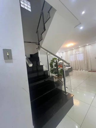 Imagem SOBRADO A VENDA PARQUE MARAJOARA 3 DORM. 1 SUITE 5 VAGAS AREA GOURMET