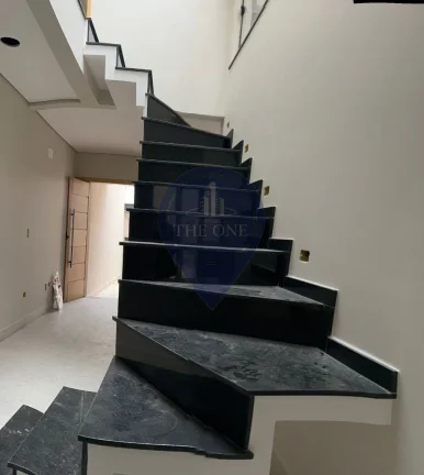 Imagem Imperdível casa à venda em São Paulo-SP, na Vila Prudente, com 3 quartos, 3 suítes e 2 salas - 160 m² de área!