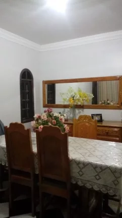 Imagem Sobrado com 3 dormitórios à venda, 308 m² por R$ 500.000,00 - Jardim Santa Helena - Poá/SP
