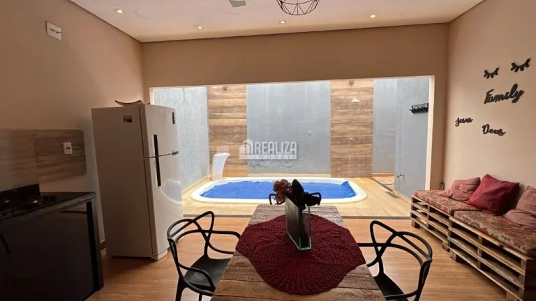 Imagem Casa à venda no Residencial Presidente Tancredo Neves em Uberaba