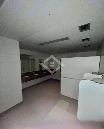 Imagem Sala Comercial de 460m² no Teleporto – Frente ao Metrô Cidade Nova!