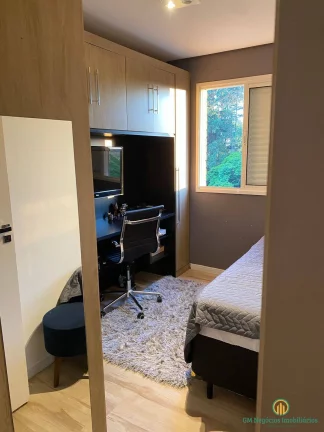 Imagem Belíssimo apartamento mobiliado no miolo da Granja Viana