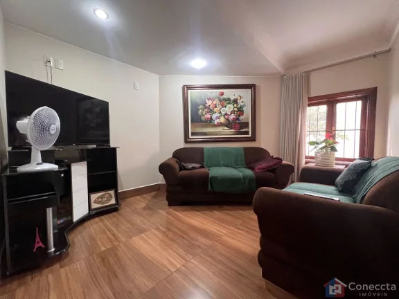 Imagem Sobrado à Venda no Alto Caiçaras – 4 Quartos, 2 Suítes e 380m² Construídos