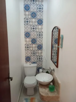 Imagem Casa pé na areia na Praia da Lagoinha em condomínio alto padrão!