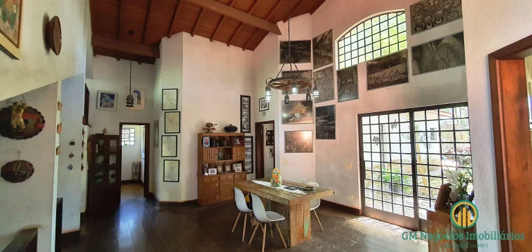 Imagem Oportunidade! Casa estilo chácara em condomínio