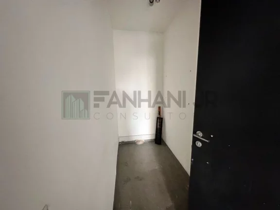 Imagem Aluguel de Sala Comercial de Alto Padrão na Vila Olímpia, São Paulo-SP: 4 Salas, 5 Banheiros, 2 Vagas de Garagem - 150m².