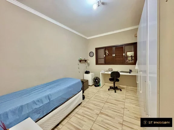 Imagem Chácara em Atibaia/SP - Divisa com Bragança Pta, 1.990m² por R$1.100.000!