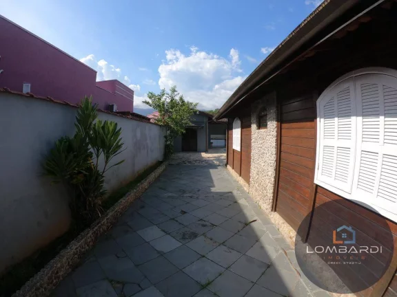 Imagem Casa locação definitiva ou venda no Horto