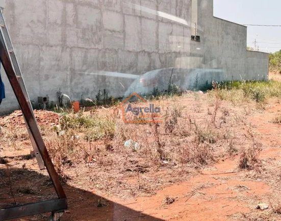 Terreno à venda no bairro JARDIM YPÊ 5 - Mogi Guaçu/SP