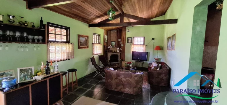 Imagem Refúgio Exclusivo nas Alturas: Sua Chácara de Sonho em Costas, Paraisópolis